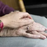 Dal Distretto Ceramico 76mila euro per sostenere i caregiver familiari