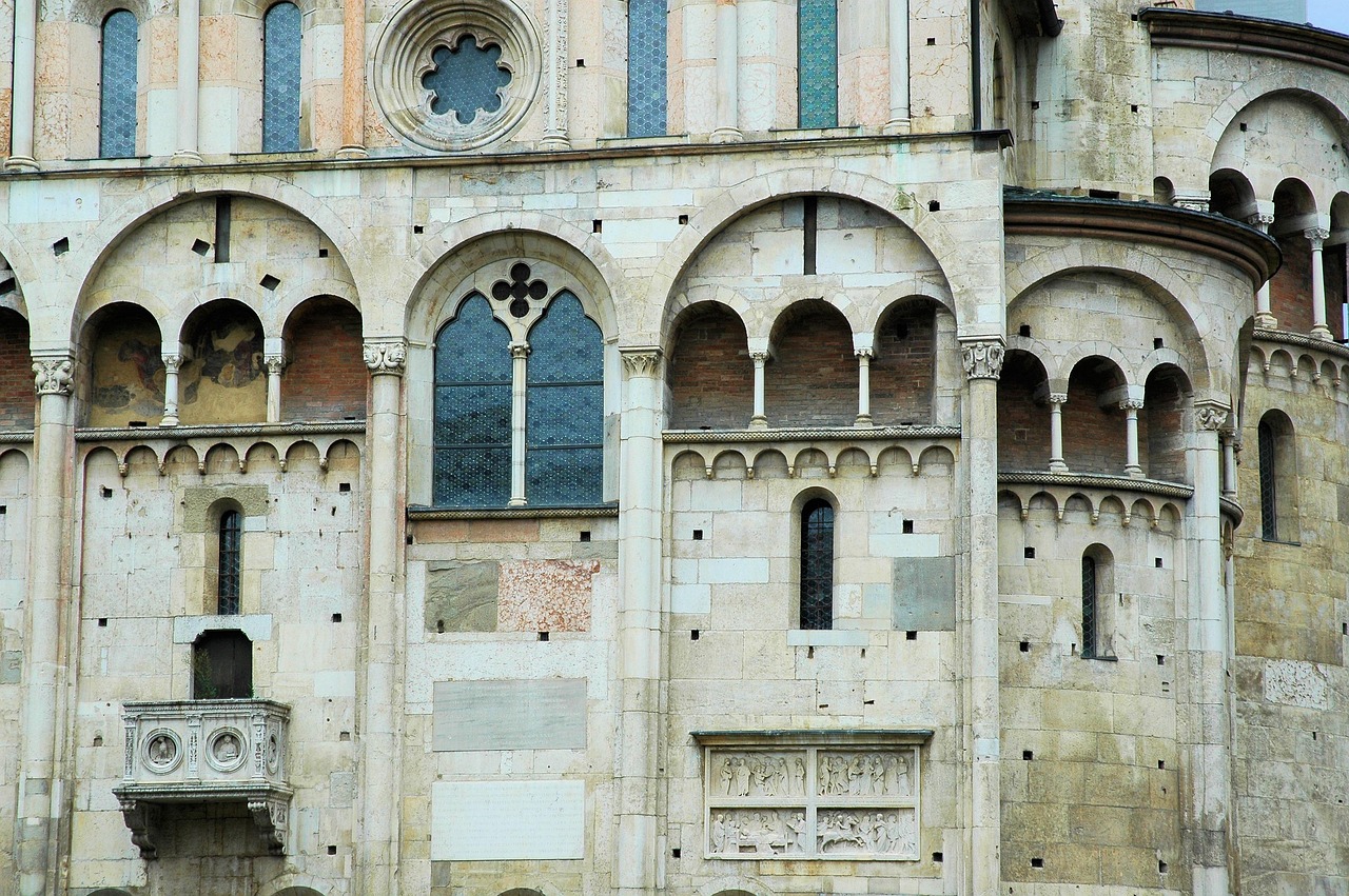 Duomo di Modena: visita a un capolavoro del Romanico europeo