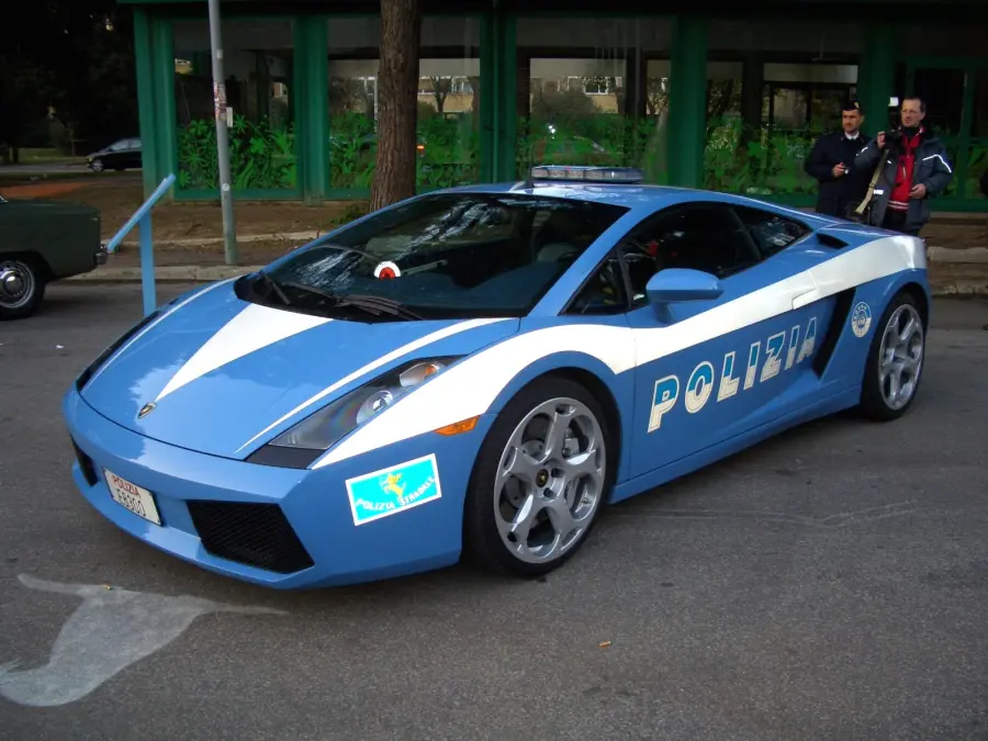 Motor Valley Fest a Modena, Lamborghini della Polizia in mostra