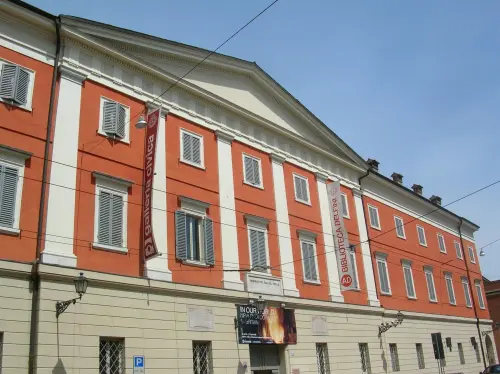 Modena, Biblioteca Delfini: il Comune replica alla Cisl