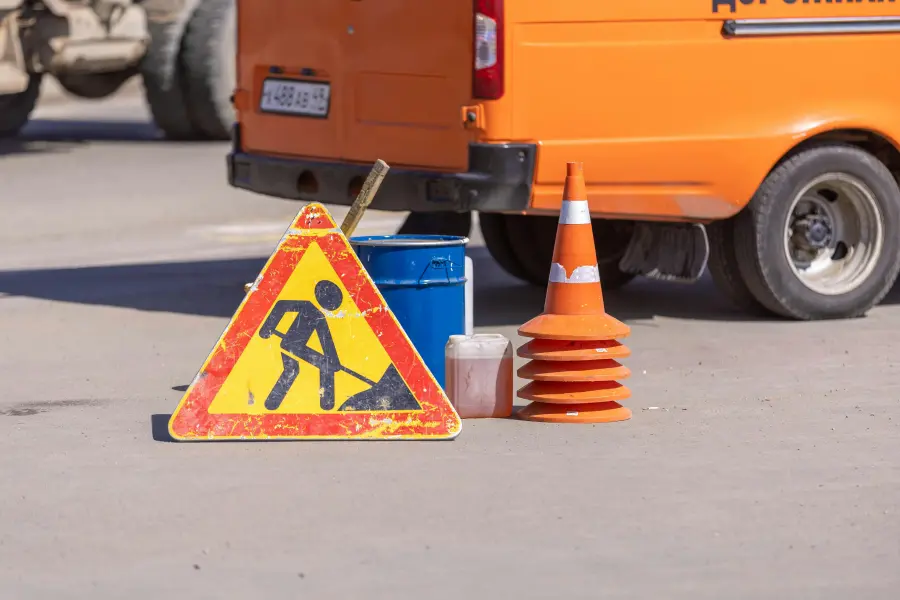 Ponte dell’Uccellino: avviata la demolizione del vecchio ponte sul Secchia